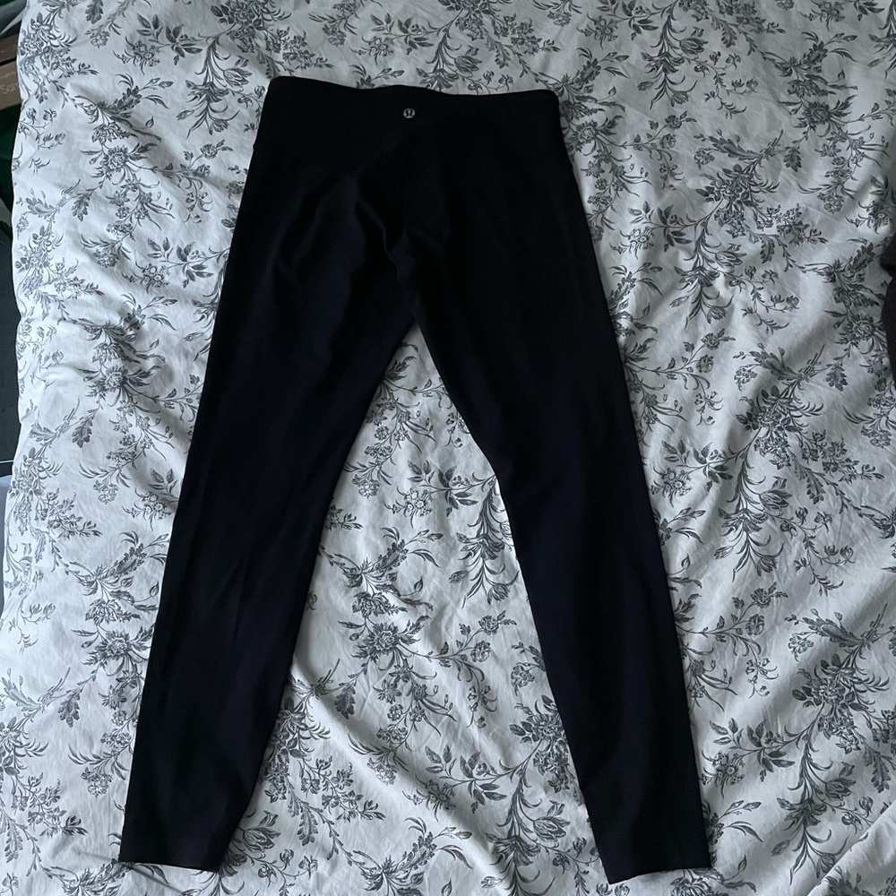 Lululemon Leggings Black size 6-8